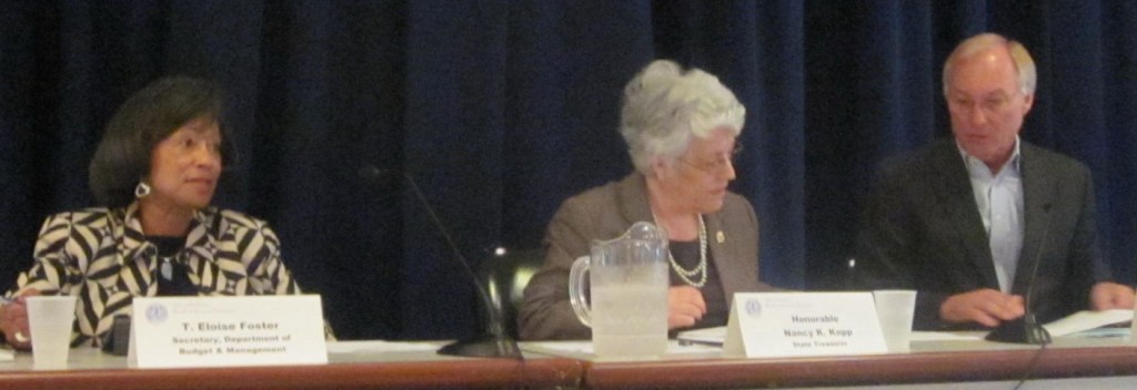Budget Seccretary Eloise Foster, State Treasurer Nancy Kopp, Comptroller Peter Franchot at a Board of Revenue Estimates meeting