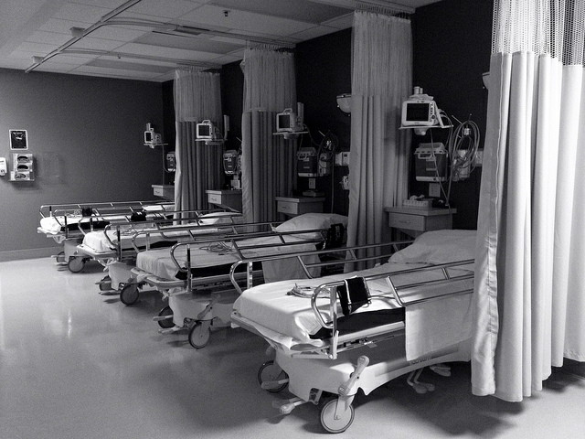 Hospital beds by StudioTempura