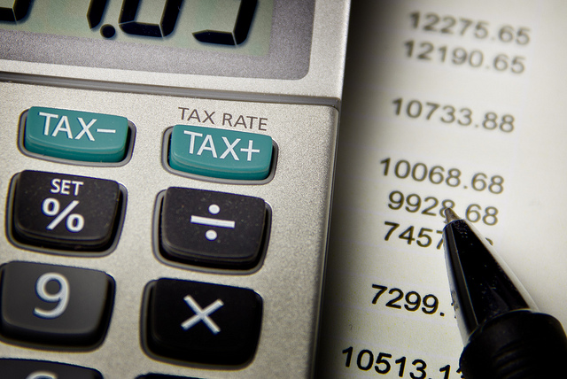 Senate committee considers tax bills to benefit businesses