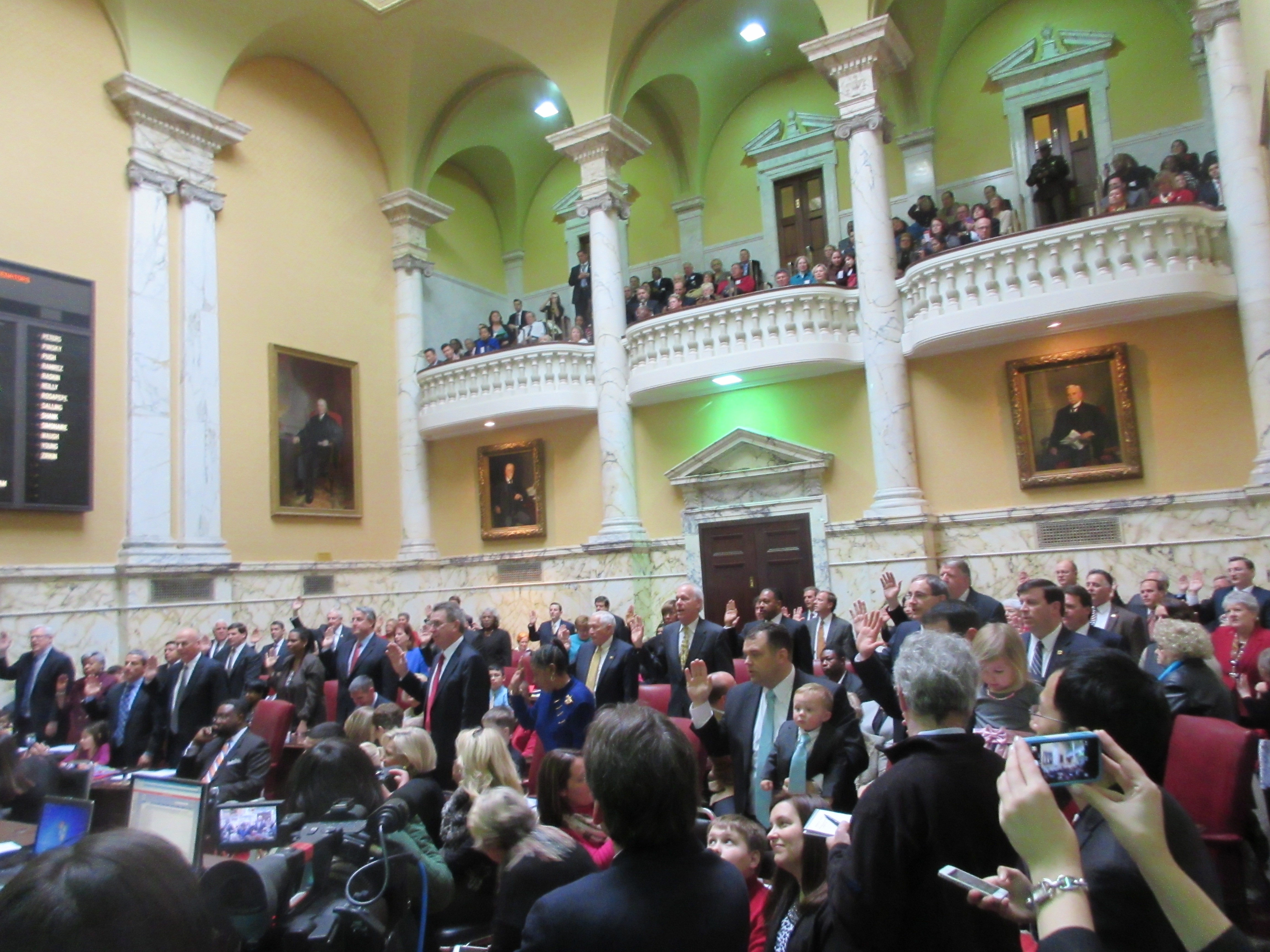 Opening day at Md. State House: Pictures at an exhibition of bipartisanship
