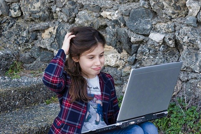 Top Tips for Keeping Your Kids Safe Online
