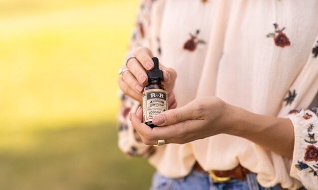 8 Amazing CBD Oil Products to Try