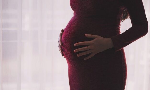 Prenatal Vitamins: Importance and How to Choose the Best