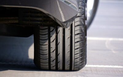 Should I Choose Summer Tires Or All-Weather Tires?