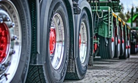 Owning A Trucking Business: How To Manage Freight?