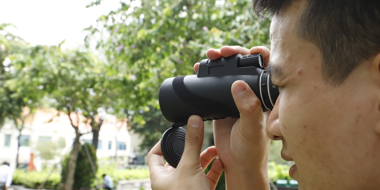 Starscope Monocular Review: Turn Your Smartphone Into a DSLR 