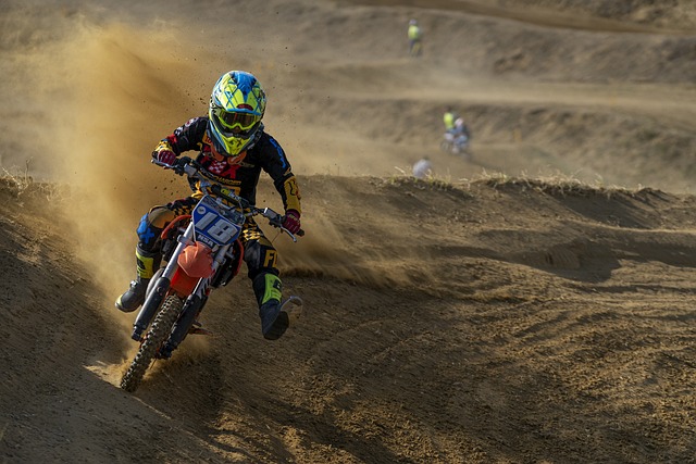 The Advantages of Dirt Bike Graphics Kit For Your Next Race