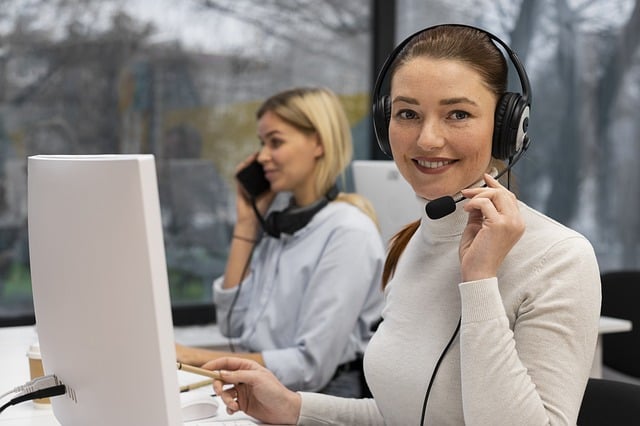 Unlocking Efficiency: The Growing Trend of Call Center Outsourcing for US SMEs