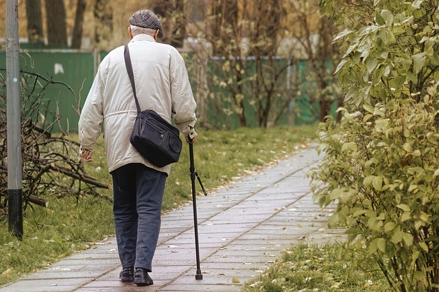 The Everyday Tasks That Seniors Struggle With