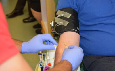 Fewer donors giving blood; artificial substitutes slow in coming