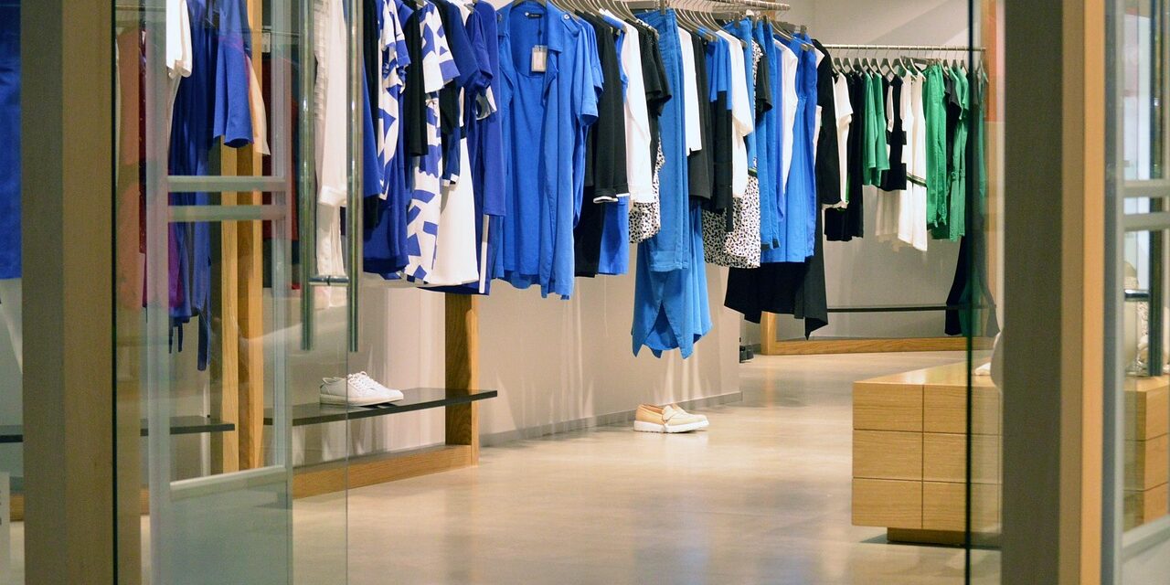 What Every Fashion Brand Should Know About Modern Clothing Manufacturers