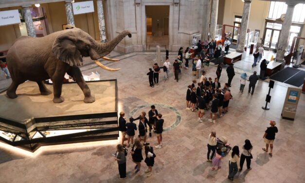 As federal government reopens, some popular tourist sites won’t welcome visitors until next week