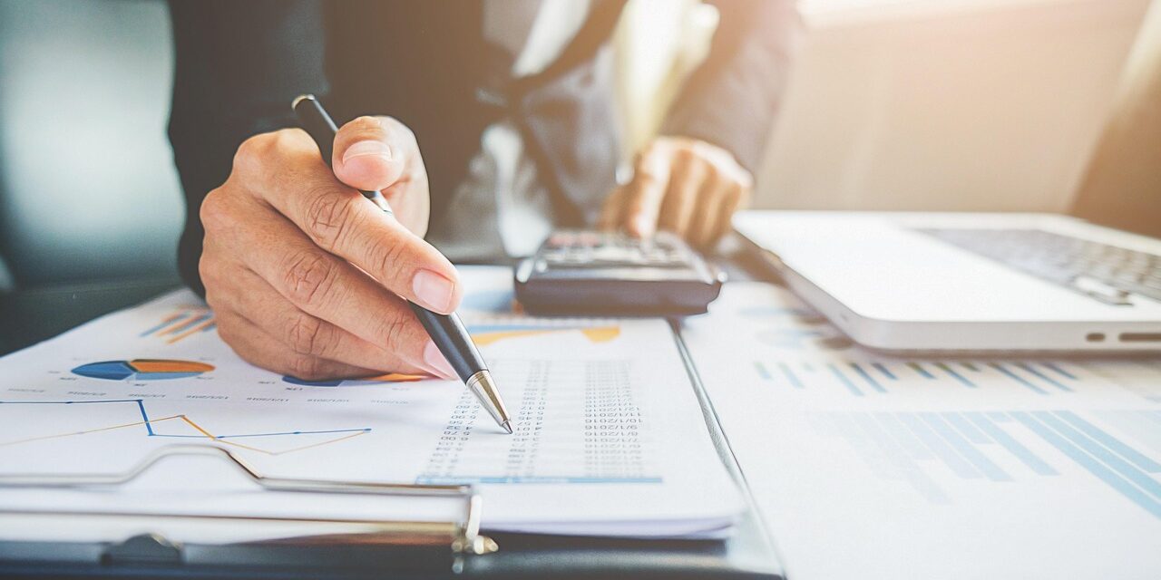 How To Keep Track Of Your Travel Miles